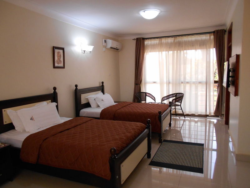 קמפאלה Marie'S Royale Hotel מראה חיצוני תמונה
