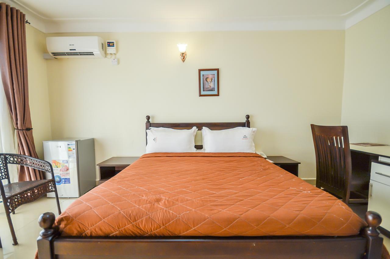 קמפאלה Marie'S Royale Hotel מראה חיצוני תמונה