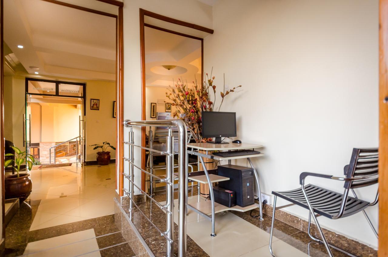 קמפאלה Marie'S Royale Hotel מראה חיצוני תמונה