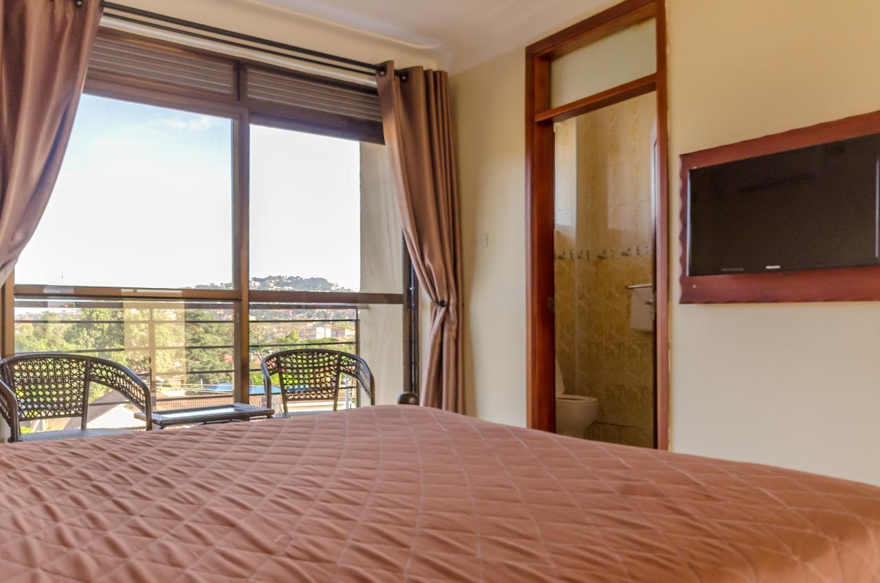 קמפאלה Marie'S Royale Hotel מראה חיצוני תמונה